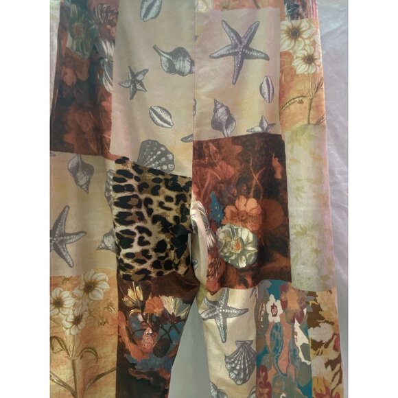 Goodtime USA Size 3X Shells, Animal Print, Floral Scrunch bottom Pants - Picture 4 of 4